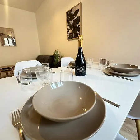 S Au Detour De La Meuse Maison 2 Au Centre *
